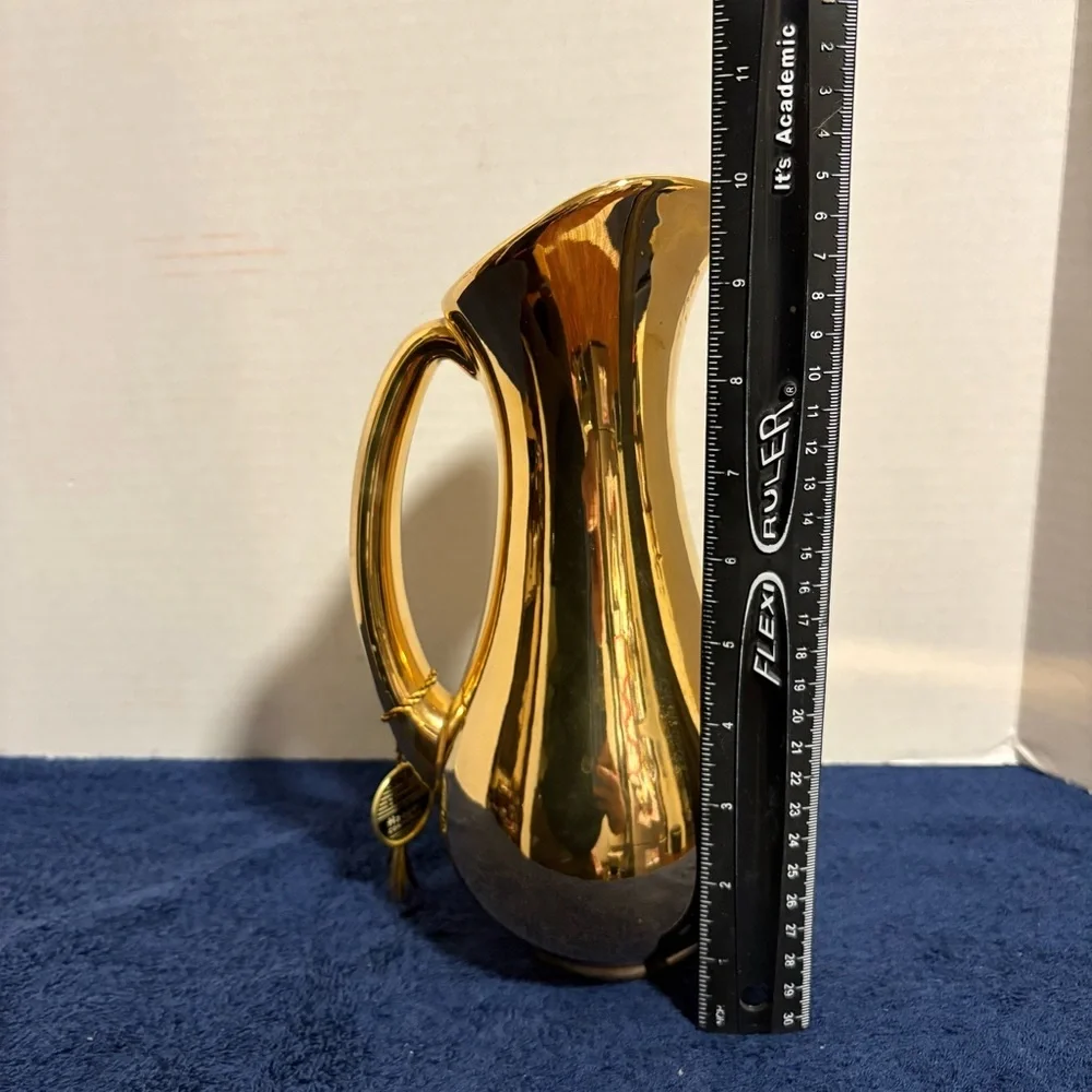 Vintage Royal Haeger Art Pottery 22K Gold Vase Ewer Prestige w/ Original Tag 10”